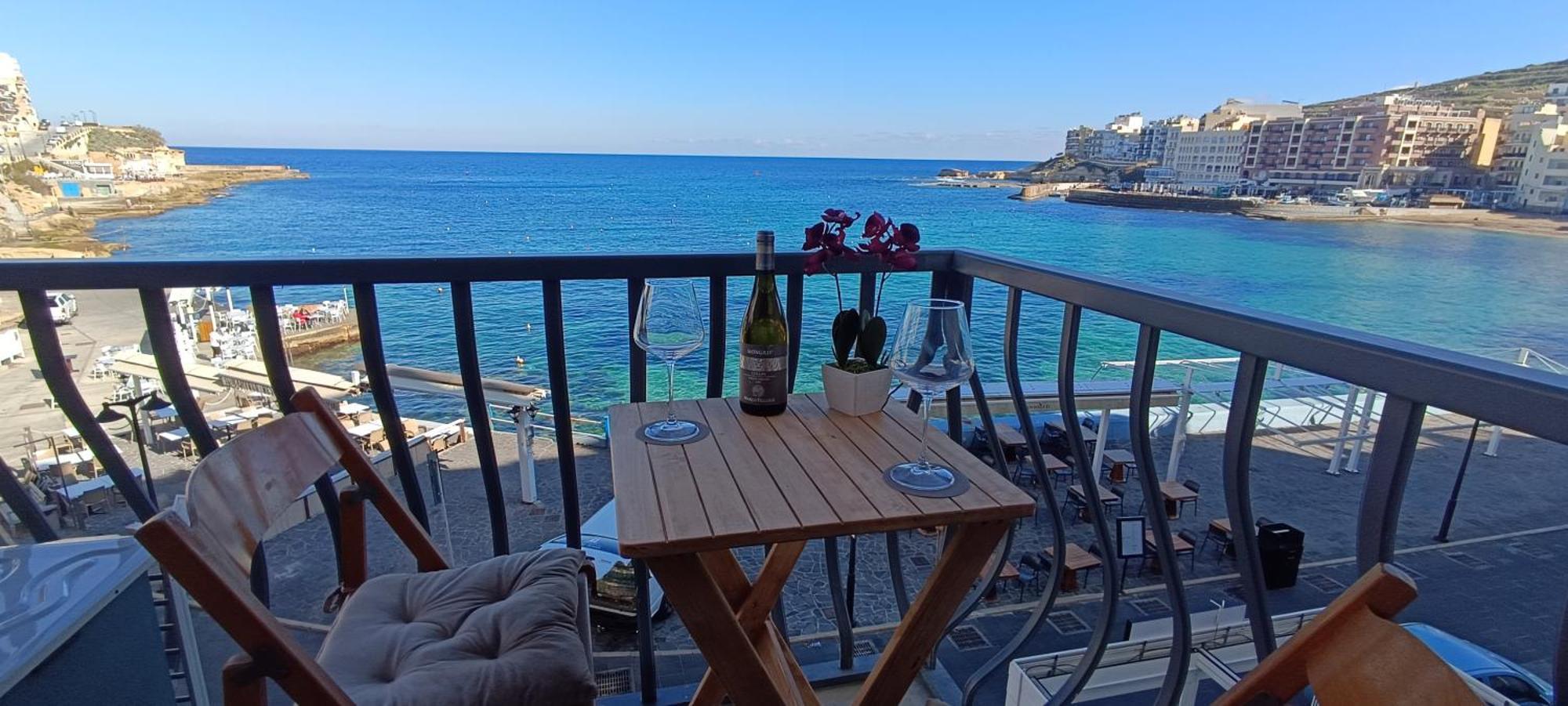 Marsalforn Sea Front Studio Apartment Zebbug  Exterior photo